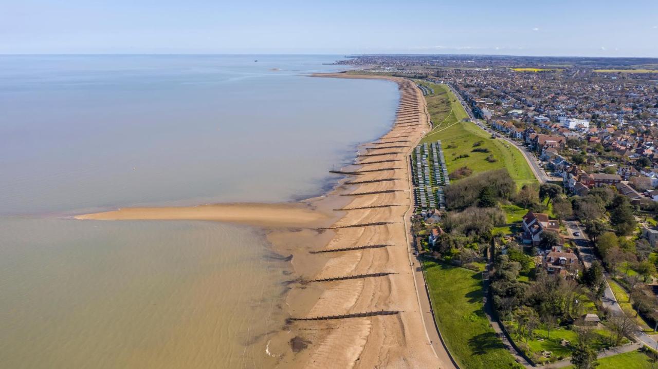 Luxury Caravan At Seaview Holiday Park In Kent Ref 47034Pb Whitstable Eksteriør billede