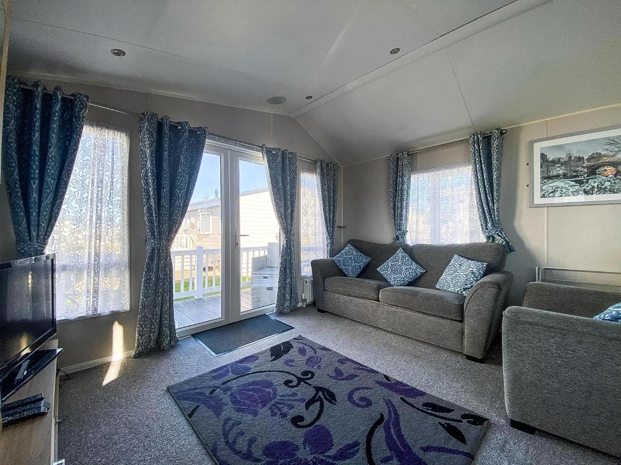 Luxury Caravan At Seaview Holiday Park In Kent Ref 47034Pb Whitstable Eksteriør billede