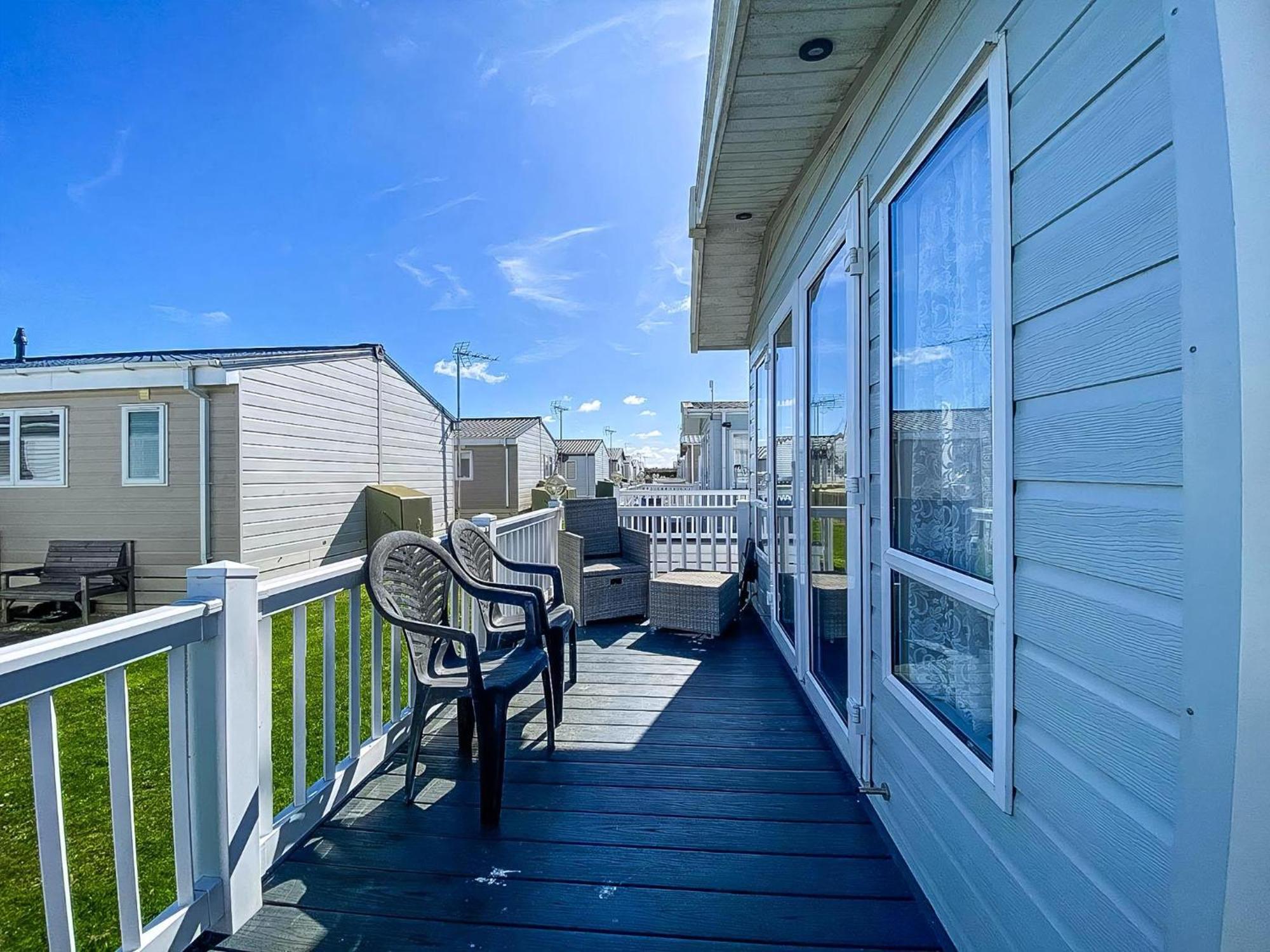 Luxury Caravan At Seaview Holiday Park In Kent Ref 47034Pb Whitstable Eksteriør billede