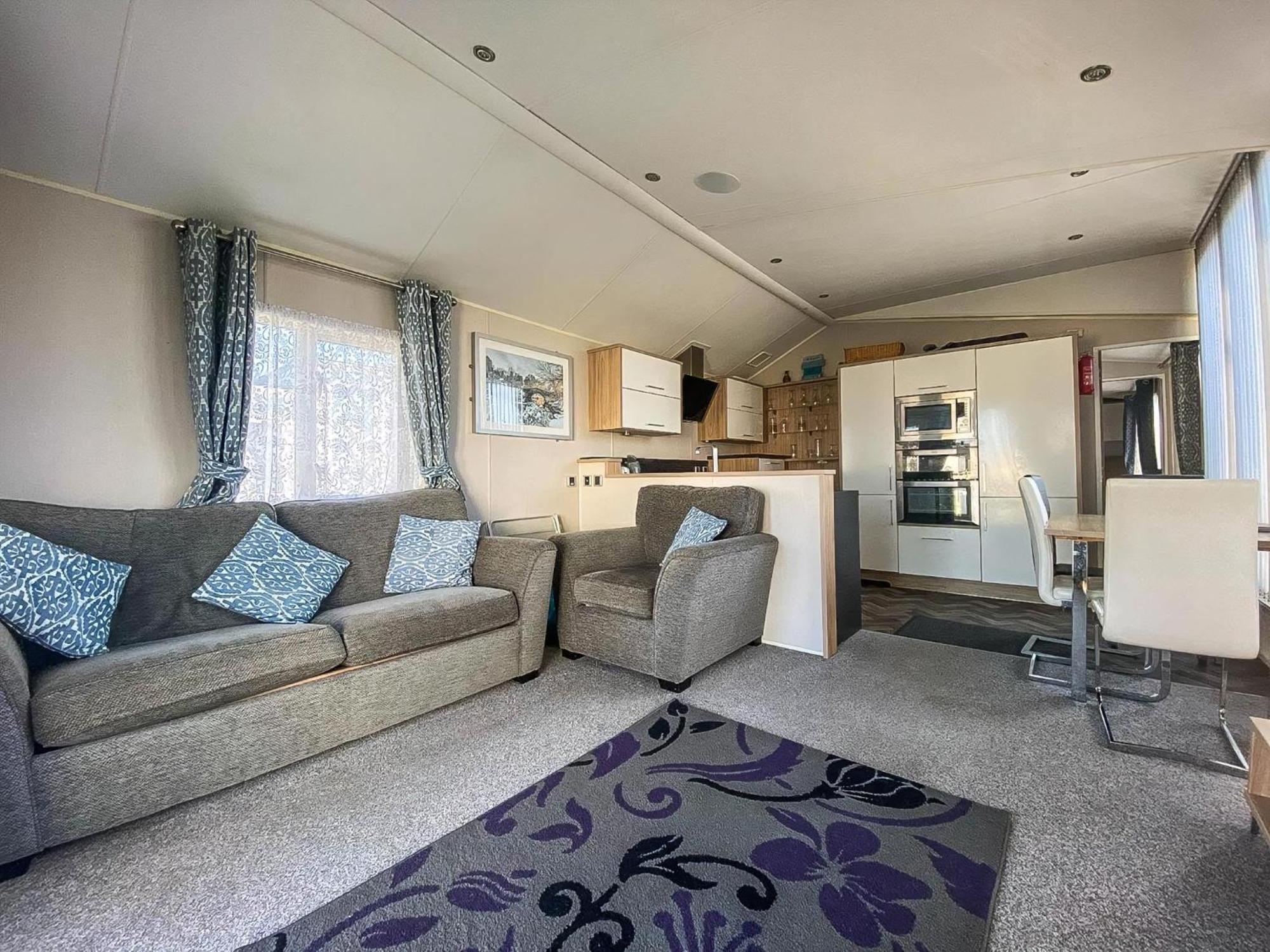 Luxury Caravan At Seaview Holiday Park In Kent Ref 47034Pb Whitstable Eksteriør billede
